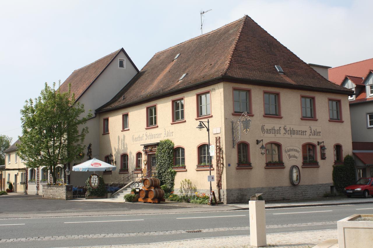 Schwarzer Adler - Hotel Garni Ipsheim Esterno foto